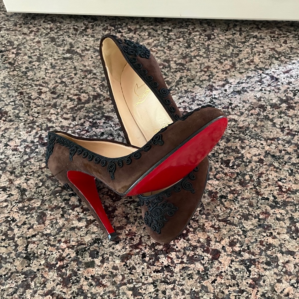 REDUCED Authentic ✨ Christian Louboutin stunning and rare. 39 - Picture 3 of 14